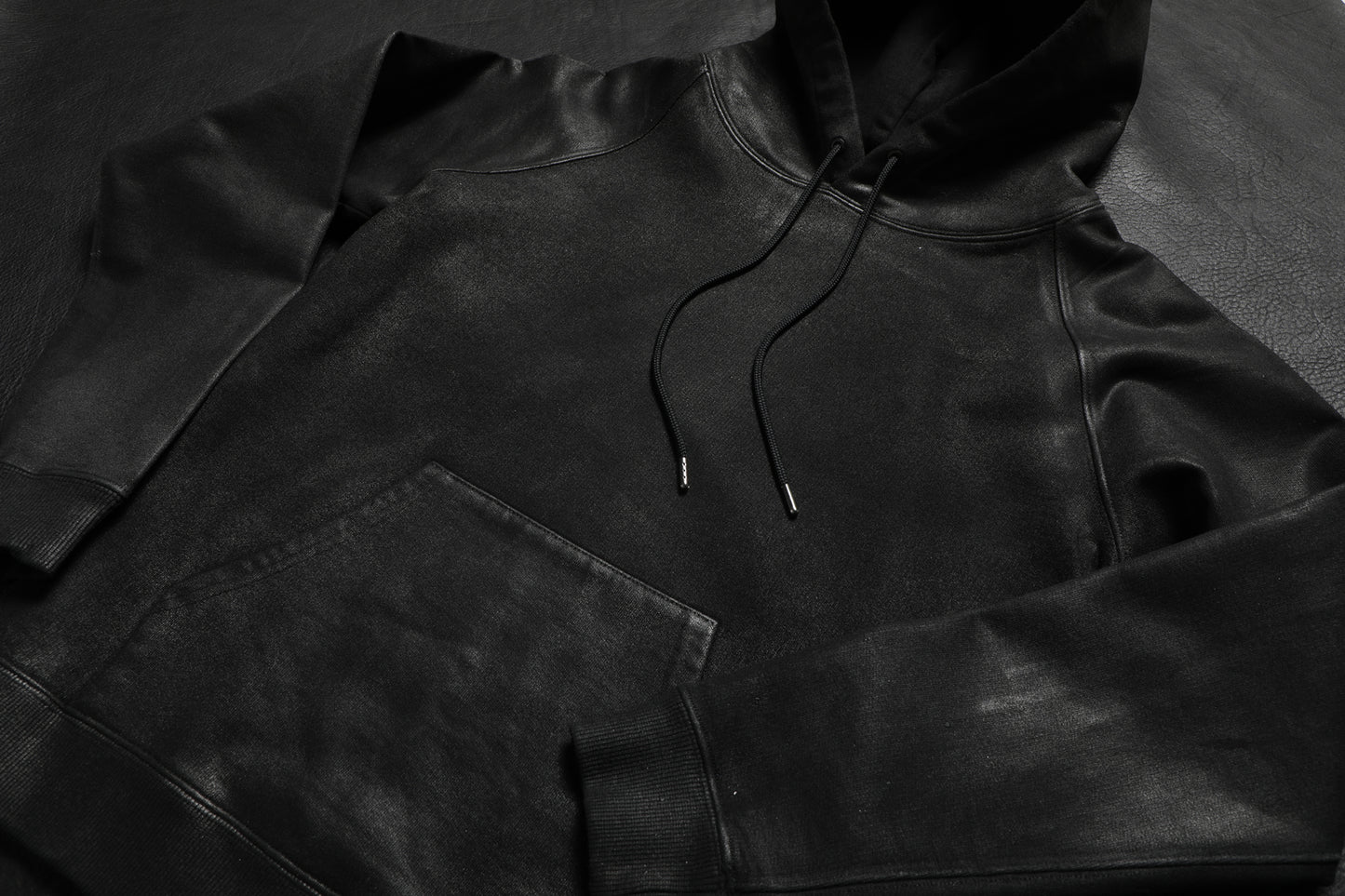 Coating Raglan Hoodie