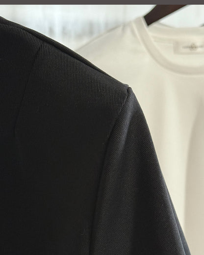 "Honey Comb" Embroidered T-Shirt /Black