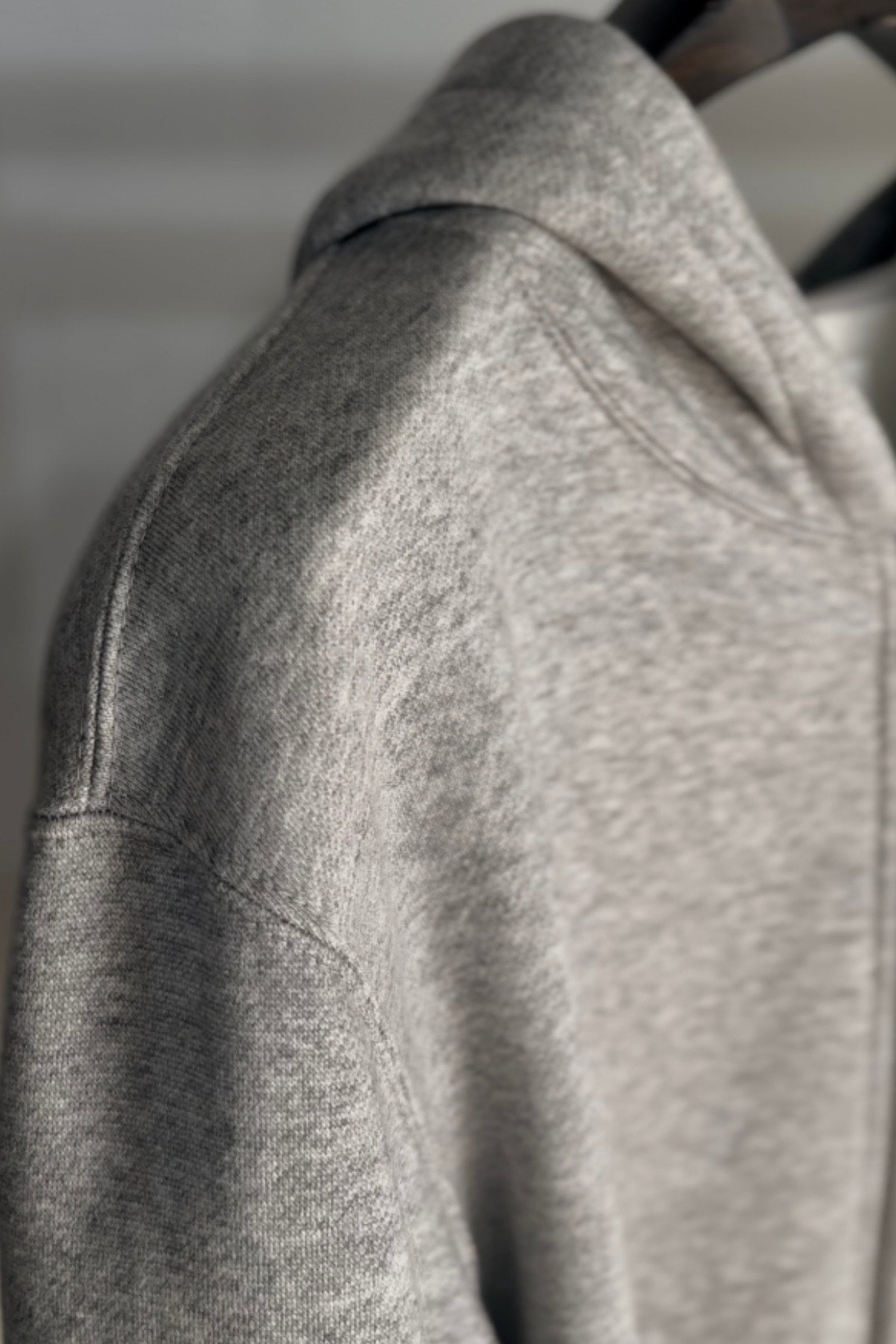 SILENT ZIP HOODIE-GRAY