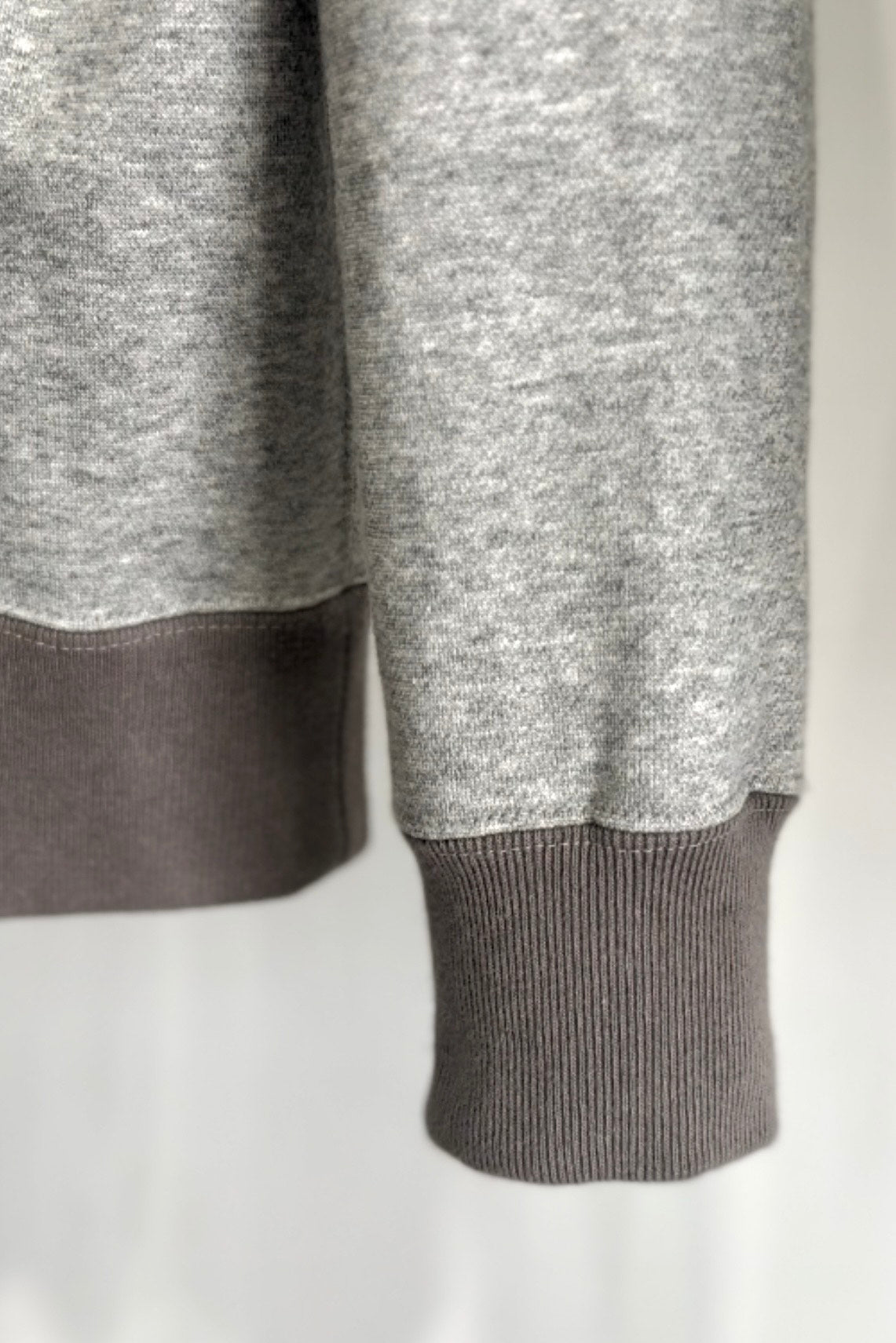 SILENT ZIP HOODIE-GRAY