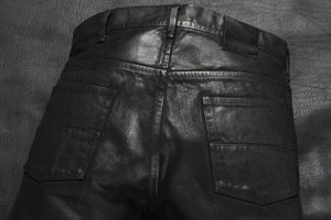 "2001" Slim Tapered Jeans 14oz-Black Coating