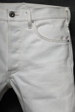 画像をギャラリービューアに読み込む, 【限定】&quot;2001&quot; Slim Tapered Jeans White 12.5oz
